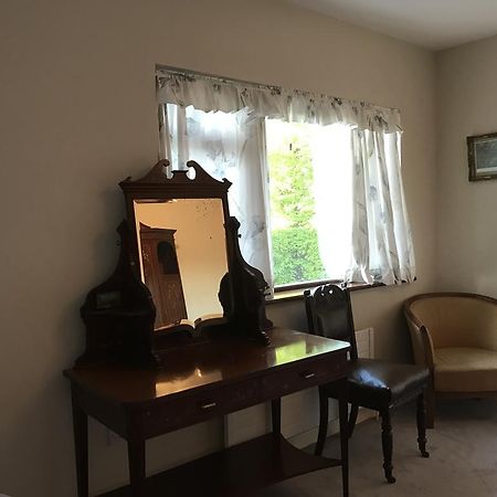 Fort House Bed & Breakfast 킬베간 외부 사진