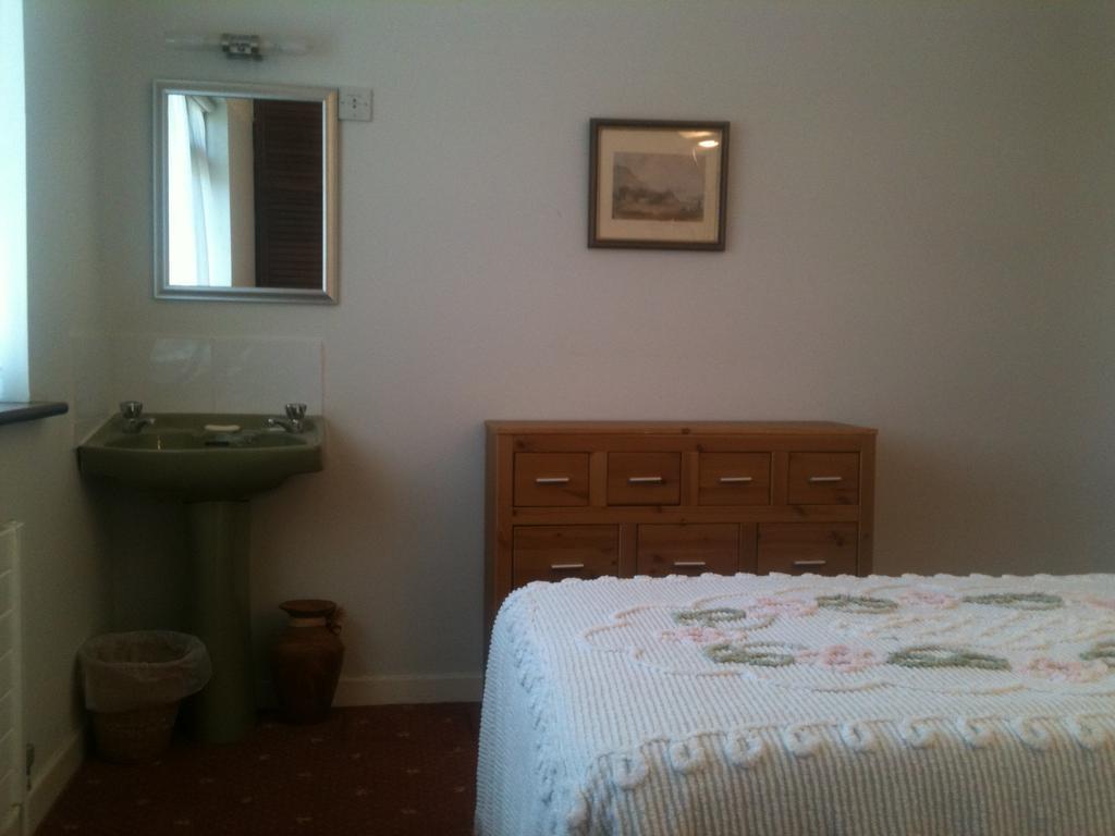 Fort House Bed & Breakfast 킬베간 객실 사진